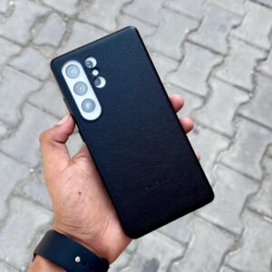 Caseoholic Slim Fit – iPhone 15 Pro Max