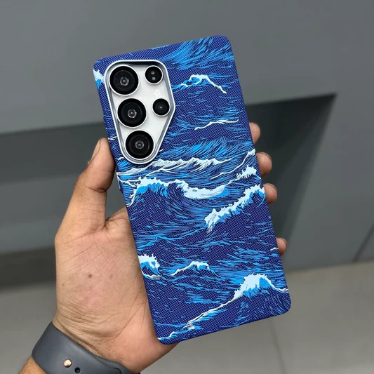 Caseoholic Slim Fit - iPhone 15 Pro Max