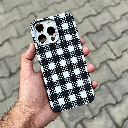 Caseoholic Liquid Air - iPhone 15 Plus
