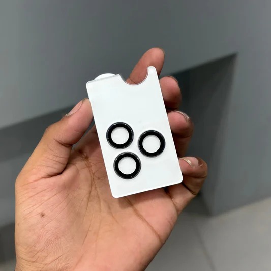 Caseoholic Camera Protector - iPhone 16 Plus