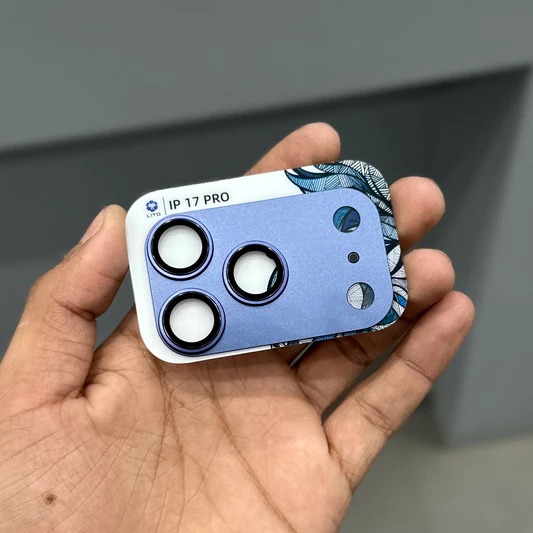 Caseoholic Camera Protector - iPhone 15 Pro Max